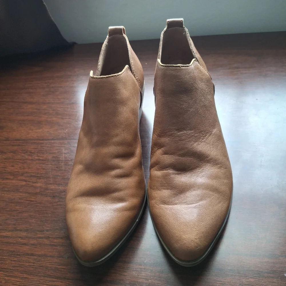 Frye "Rowan" Brown Leather Ankle Slip On Boots - Picture 3 of 13